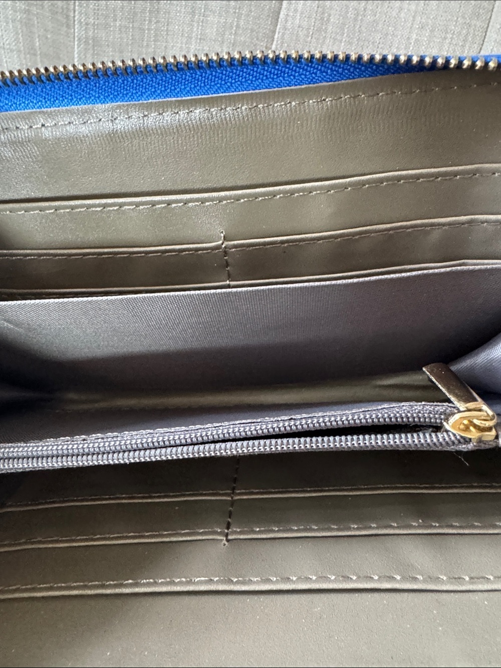 Michael Kors Bright Blue Croc-Embossed Tote with Wristlet - Picture 8 of 9